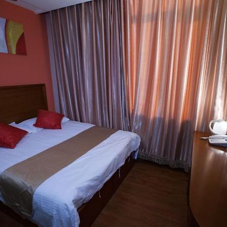 Shell Beijing Changping District Chengnan Community Nanhaozhuang Village Hotel Bagian luar foto