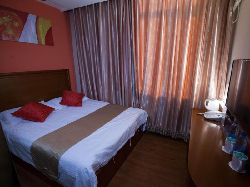Shell Beijing Changping District Chengnan Community Nanhaozhuang Village Hotel Bagian luar foto